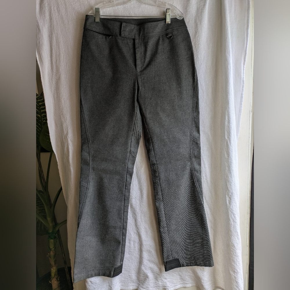 Ralph Lauren Women's Flat Front Grey Boot Cut Pants. US 6